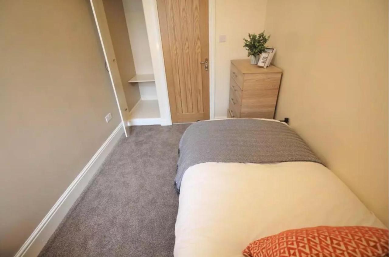 Comfy Rooms In Coventry, Sk Extérieur photo
