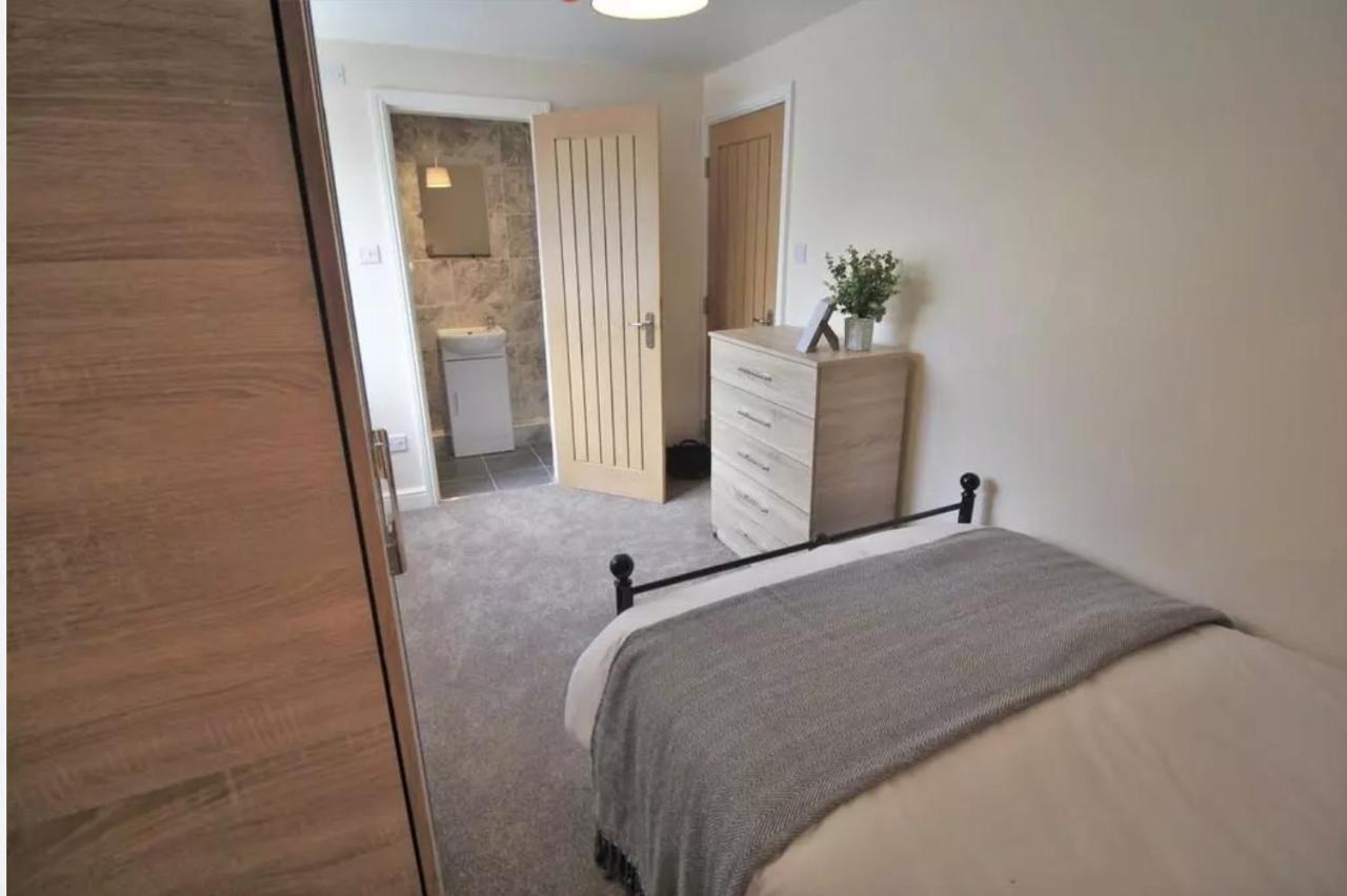 Comfy Rooms In Coventry, Sk Extérieur photo